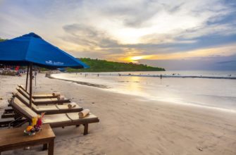 Обзор пляжа Джимбаран на Бали